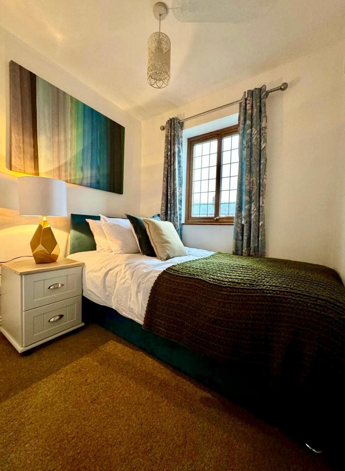 3Br House Ossett-Wakefield, Free Parking 3 Cars Wi Fi Long Stays Ngoại thất bức ảnh