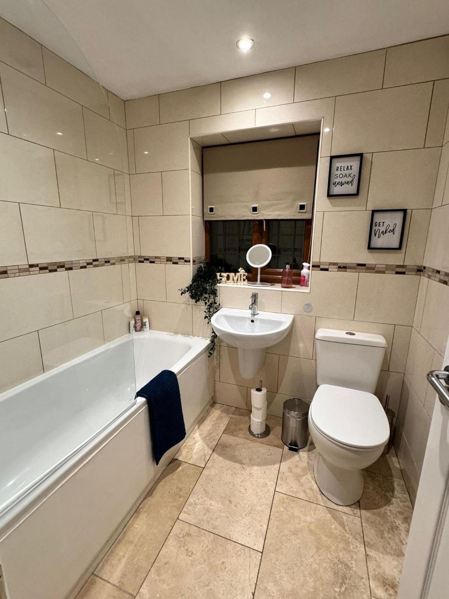 3Br House Ossett-Wakefield, Free Parking 3 Cars Wi Fi Long Stays Ngoại thất bức ảnh