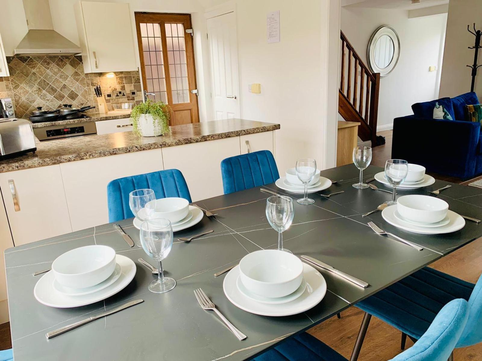 3Br House Ossett-Wakefield, Free Parking 3 Cars Wi Fi Long Stays Ngoại thất bức ảnh